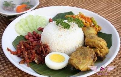 马来西亚-沙巴美食—椰桨饭